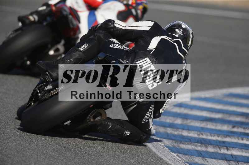 /Archiv-2024/01 26.-28.01.2024 Moto Center Thun Jerez/Gruppe schwarz-black/backside